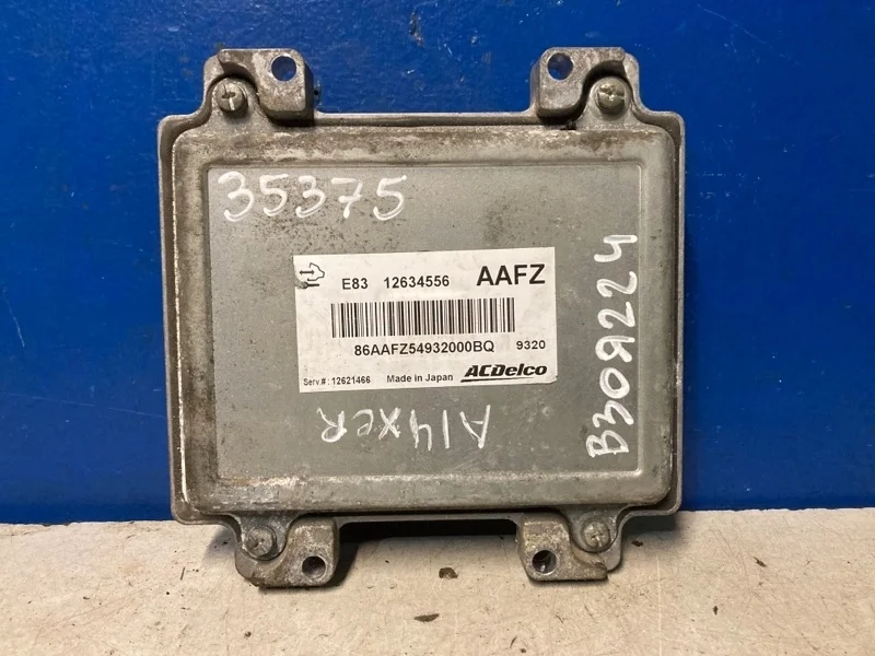 Блок управления двигателем, эбу Opel Astra J 2009-2016 12621466 1.4 A14XER