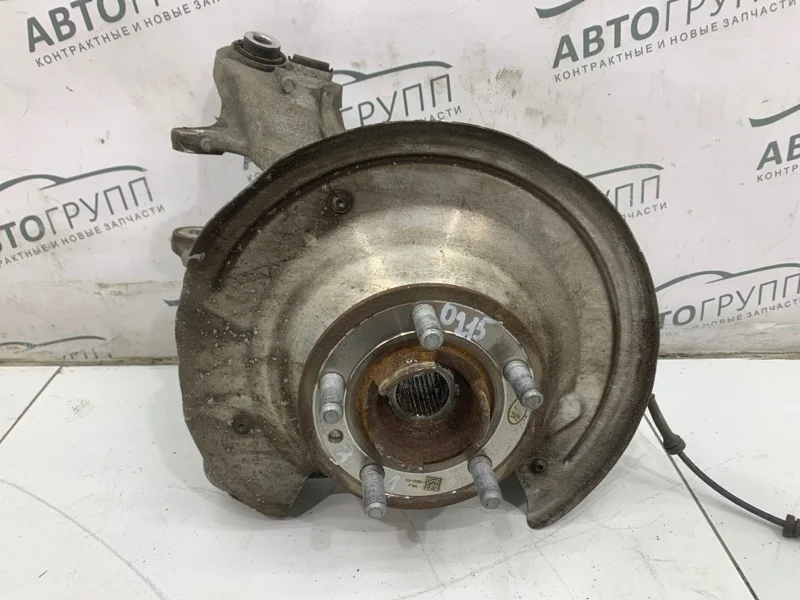 Кулак поворотный LR RR Vogue 4 2020 L405 Рест
