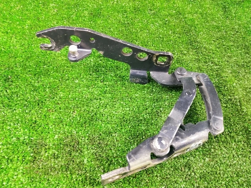 Петля капота BMW X5 E53