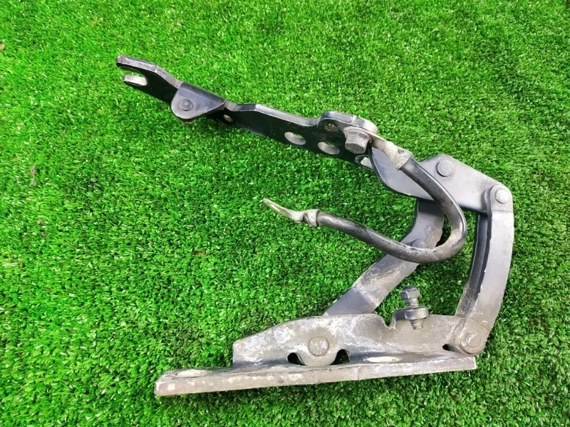 Петля капота BMW X5 E53