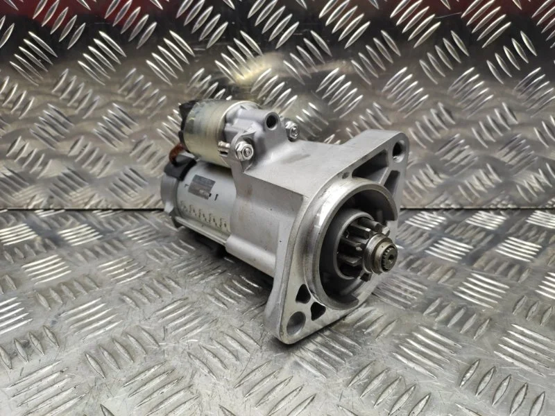 Стартер Toyota Hilux An120 2015-2020 281000L180 GUN126 GUN 126 1GDFTV