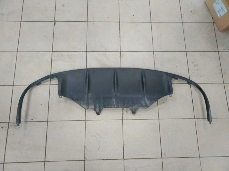 Фартук бампера Porche Macan 2015 95B