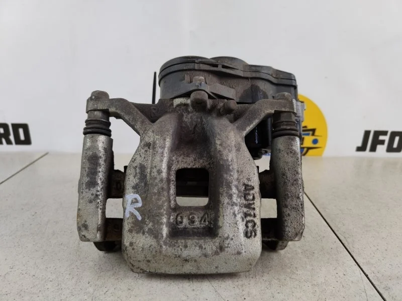 Суппорт тормозной Lexus RX450h 2020 GYL25