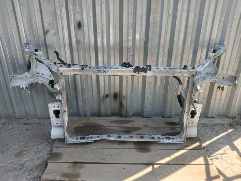 Панель передняя Toyota RAV4 2006-2009 30