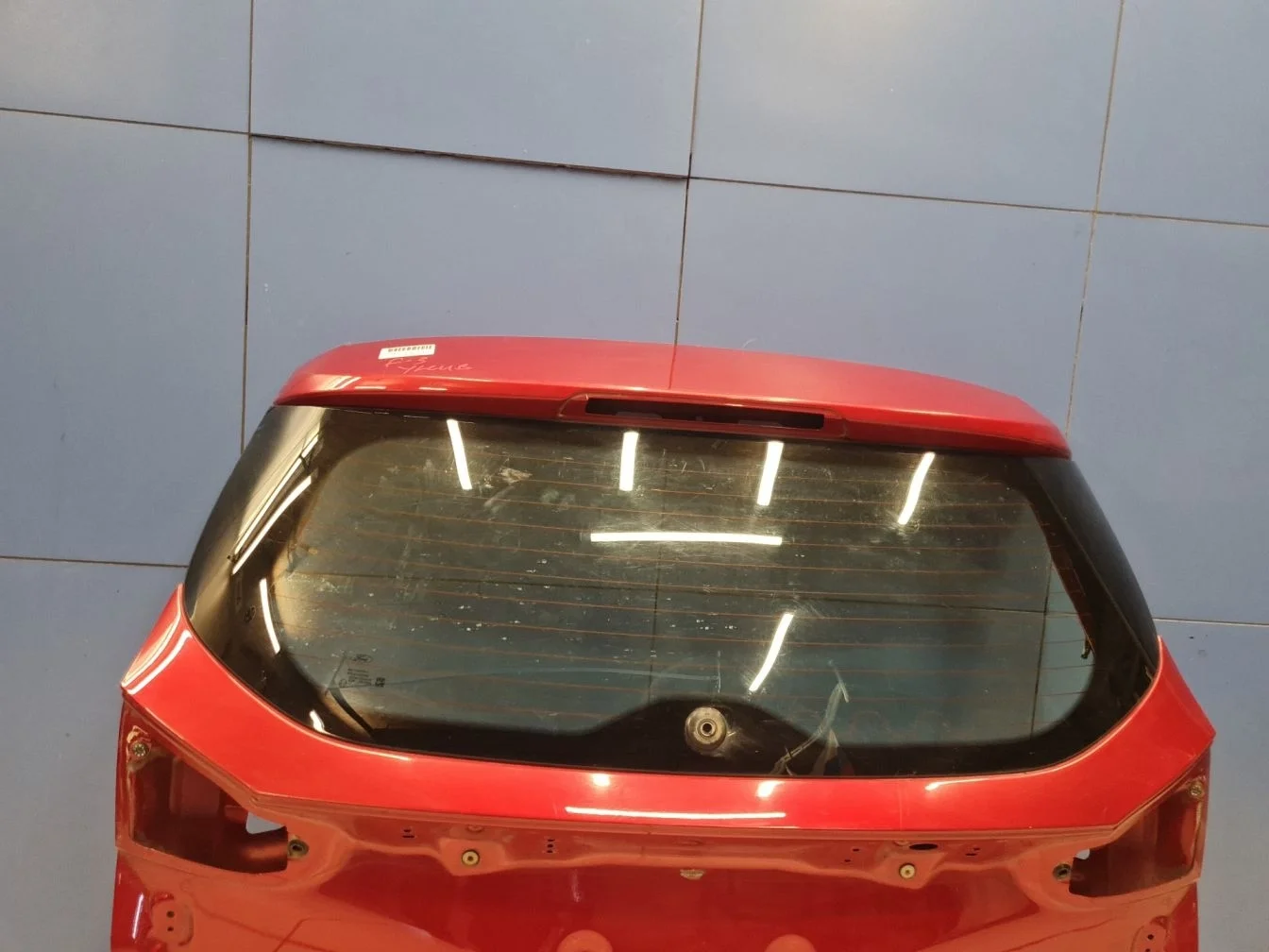 Стекло двери багажника для Ford Focus 3 2011-2019