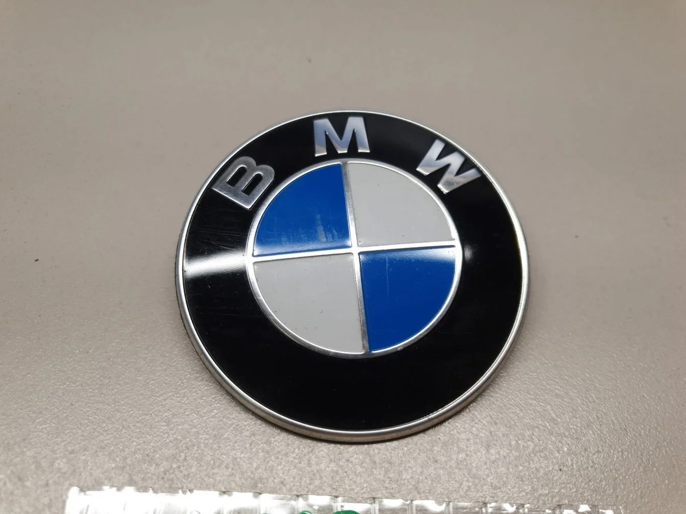 Эмблема крышки багажника для BMW 3 F30 2011-2018