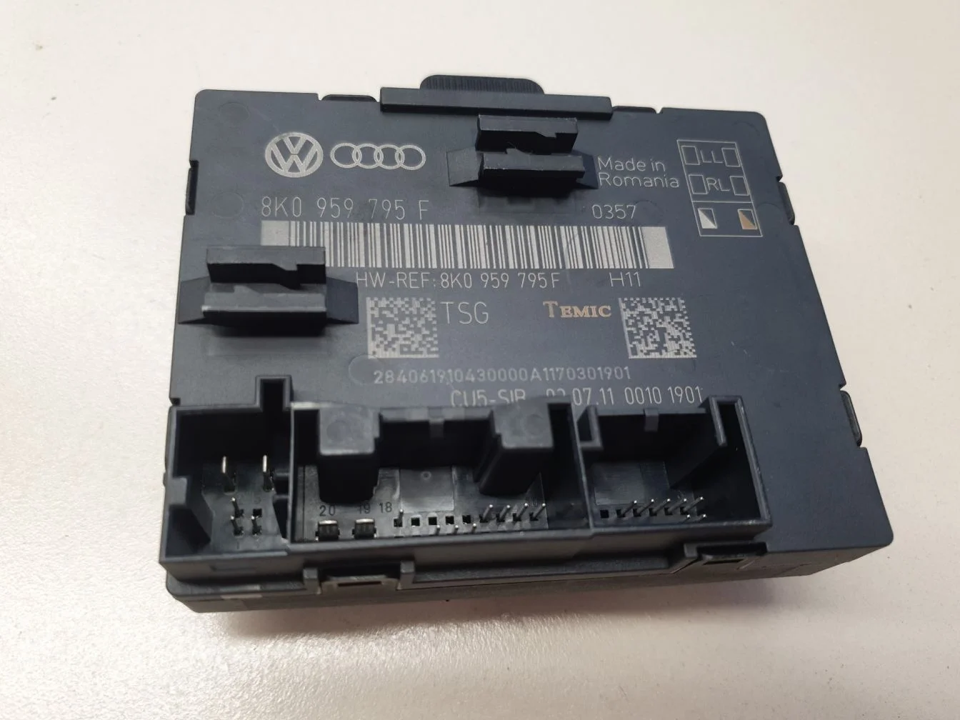 Блок комфорта задней правой двери для Audi A4 B8 2007-2015