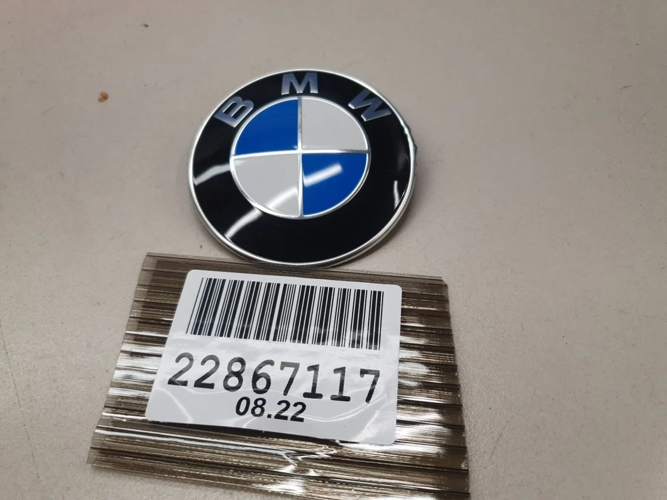 Эмблема двери багажника для BMW X1 F48 2015-2023