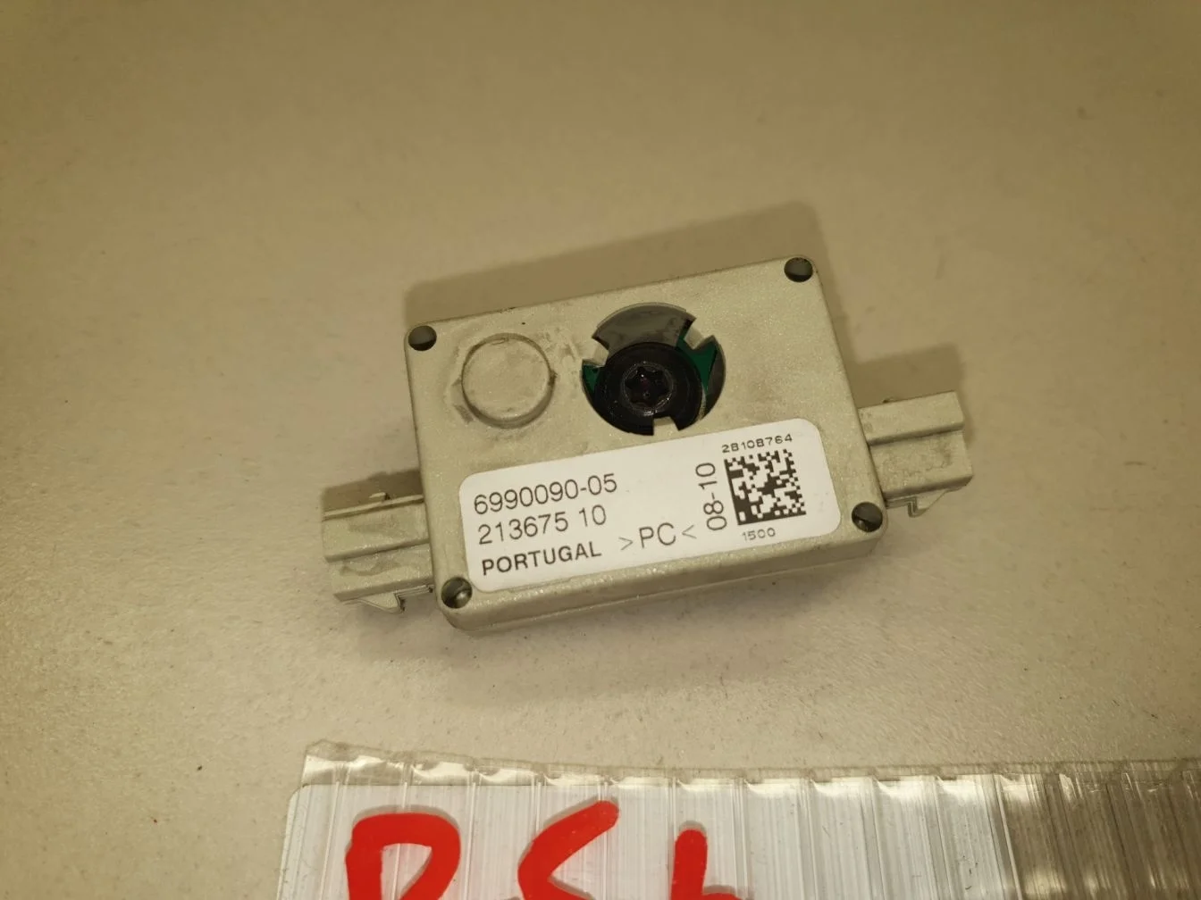 Антенный усилитель для Mini R56 2005-2014