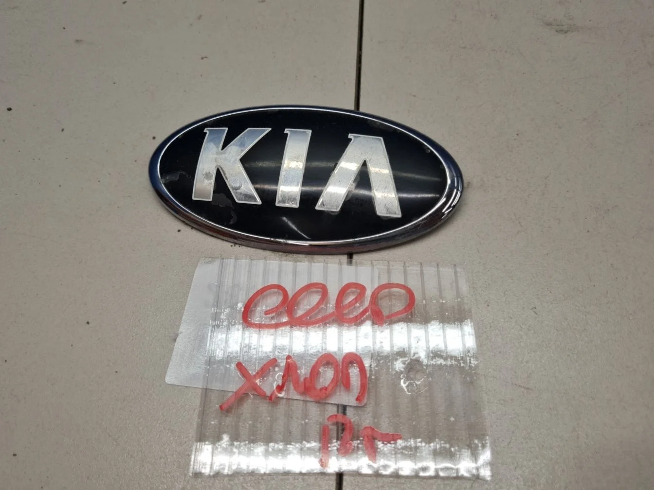Эмблема для KIA Ceed 2012-2018