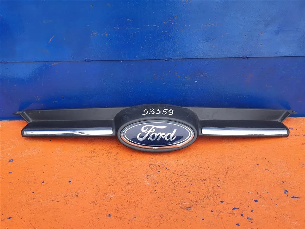 Решетка радиатора Ford Focus 3 Фокус 3 2011-2014