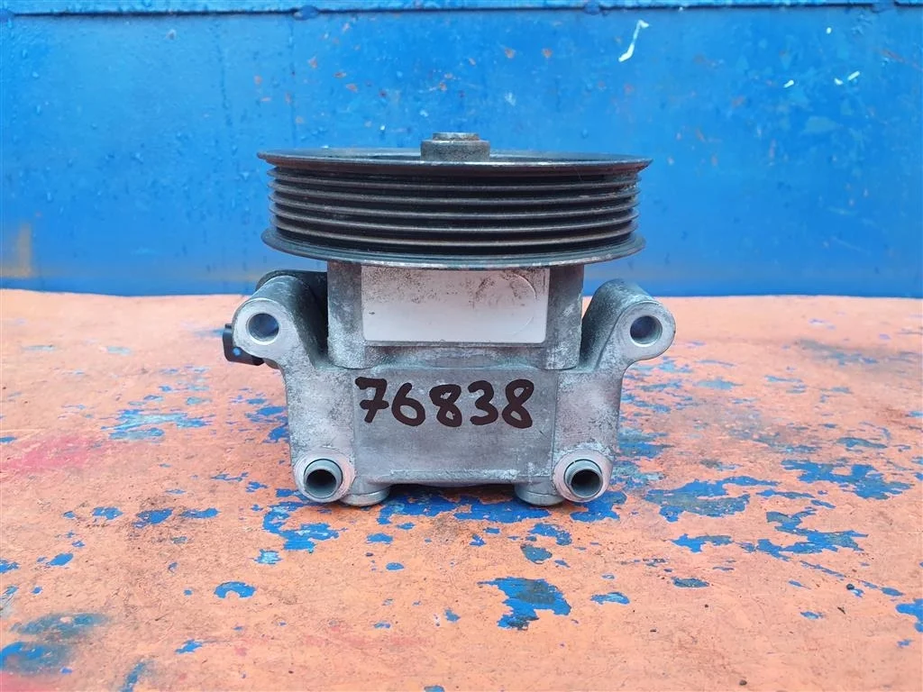 Насос Гур Ford Focus 2 2004-2011 1,4 4M513A696AE