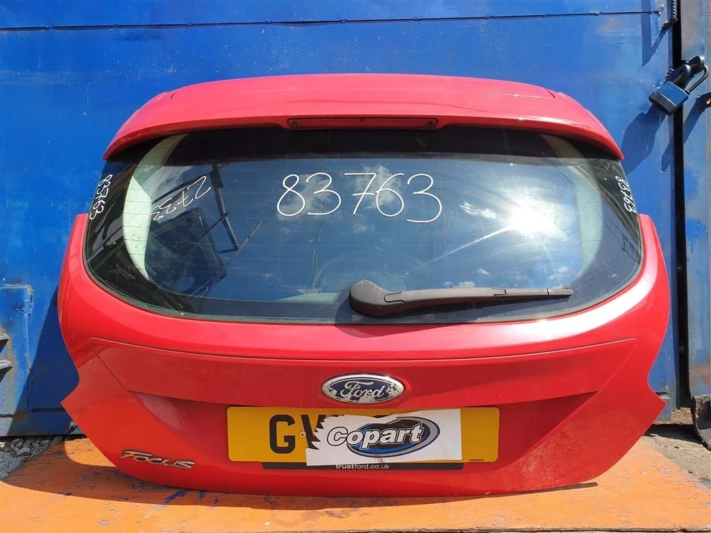 Крышка багажника Ford Focus 3 2011-2014 1838957
