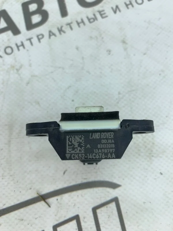Датчик удара LR RR Vogue 4 2020 L405 Рест