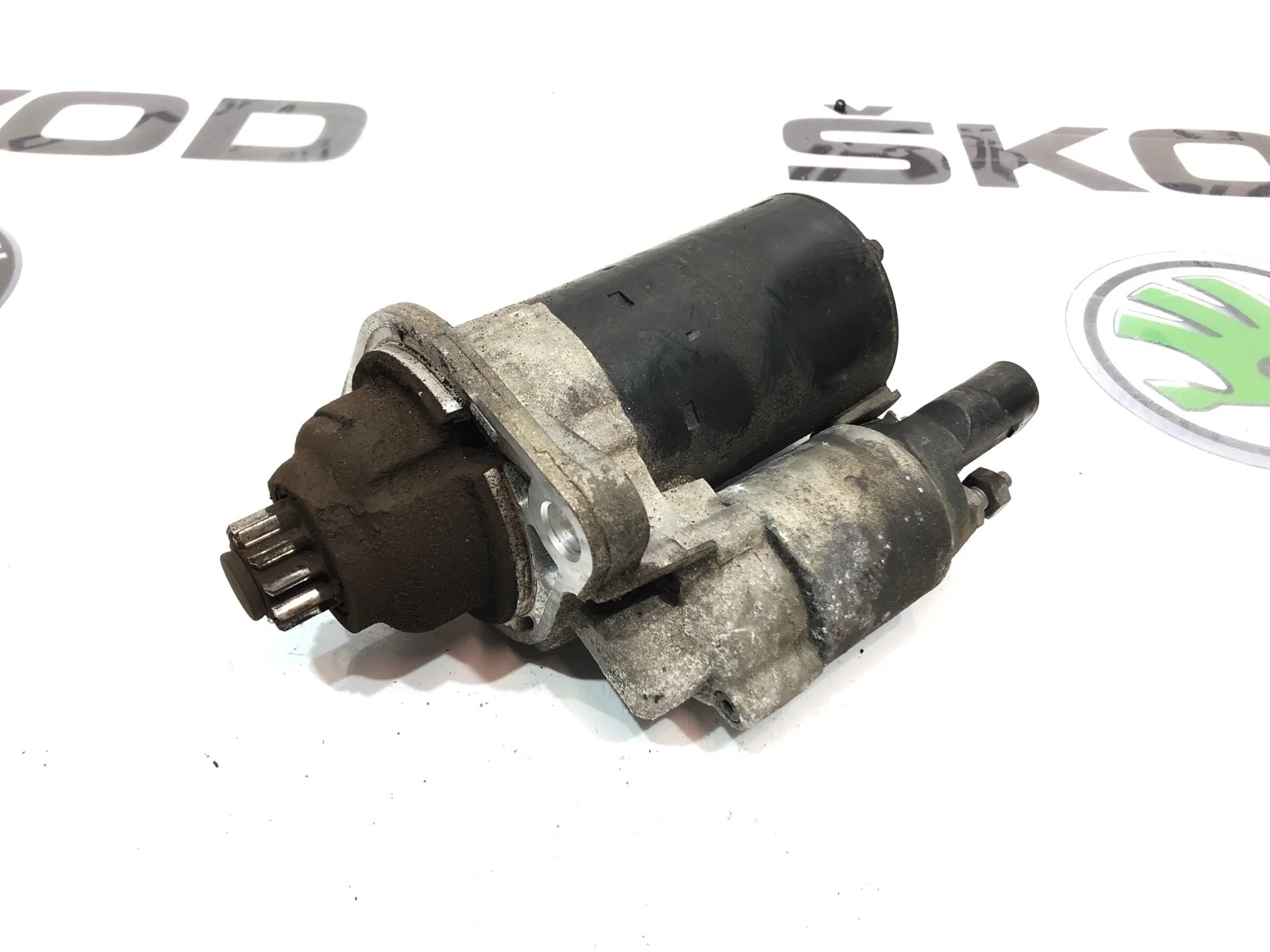 Стартер МКПП Skoda Octavia 2009 02Z911023G A5 (1Z) 1.8 CDAB