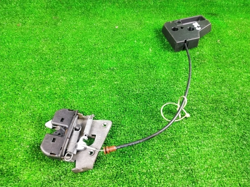 Замок сидения BMW E92