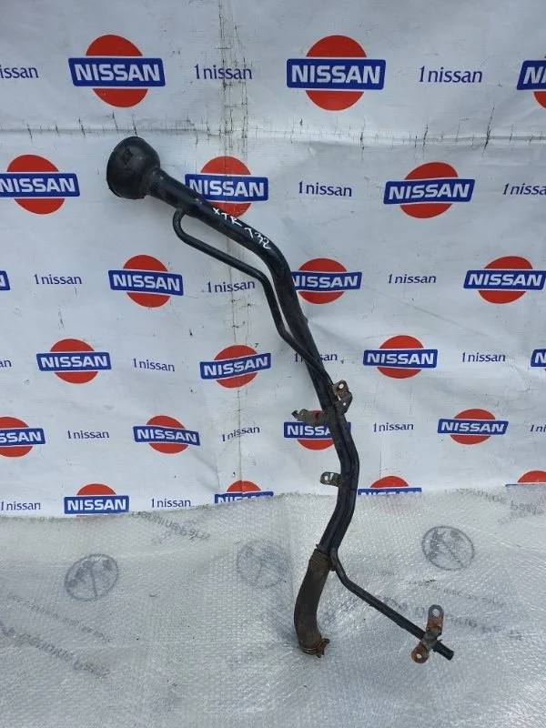 Горловина топливного бака Nissan X Trail 2015 172214CM0A T32 R9M, правая