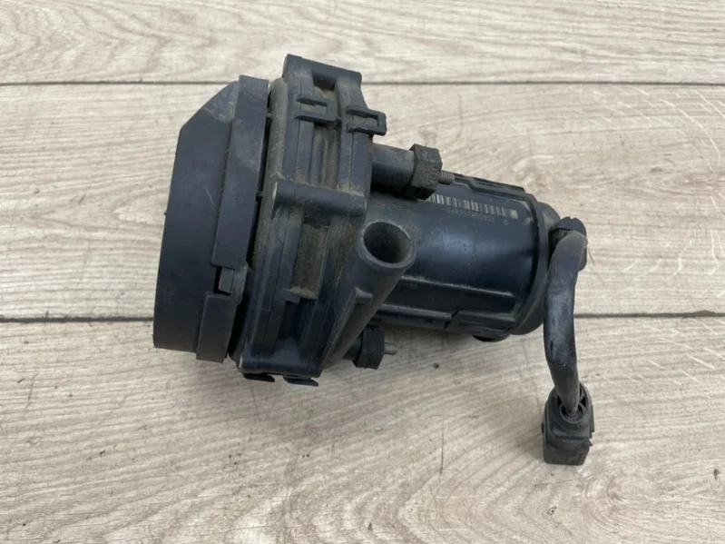 Воздушный насос Audi A8 1994-2003 4D