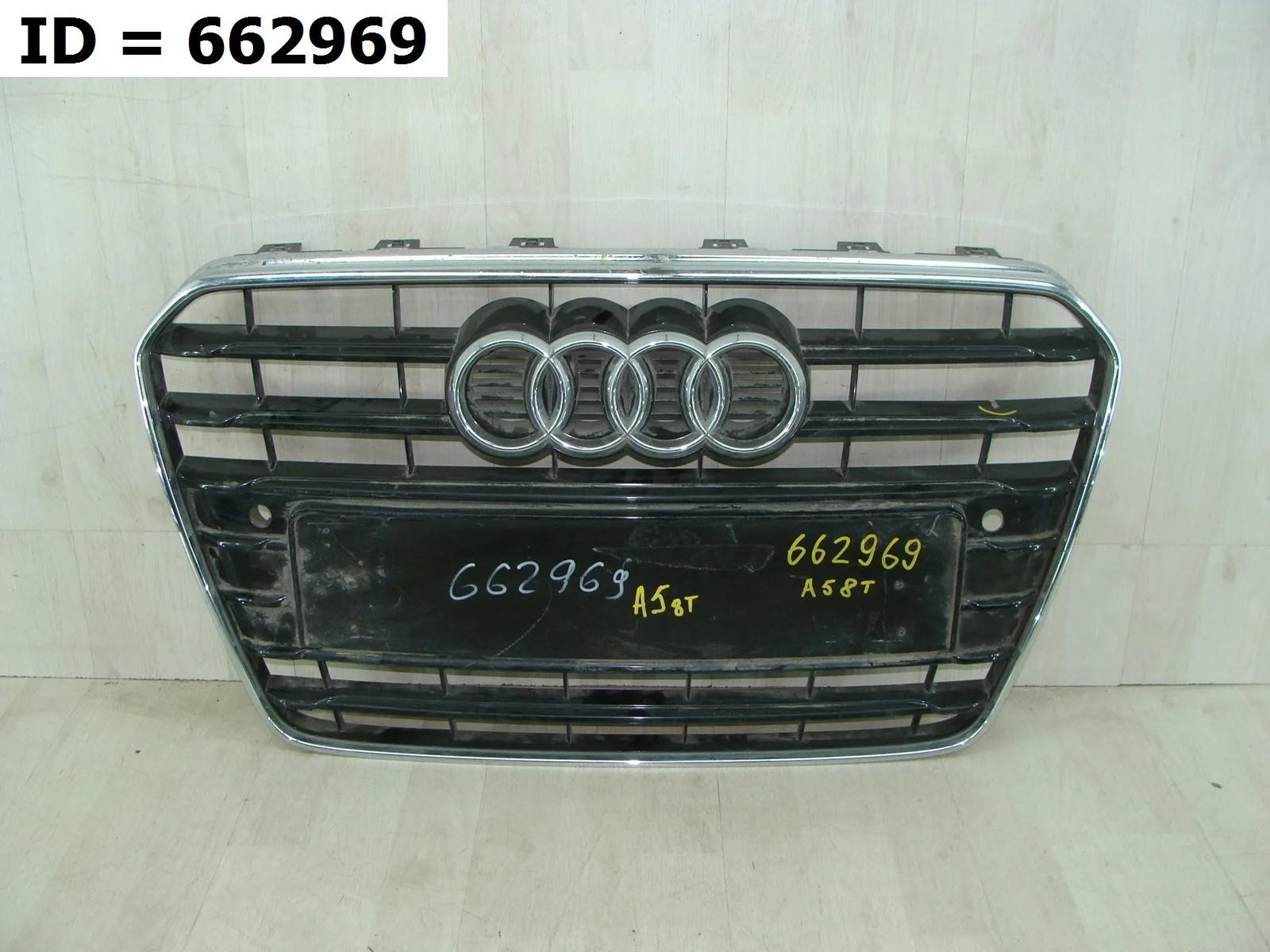 Решетка радиатора Audi A5