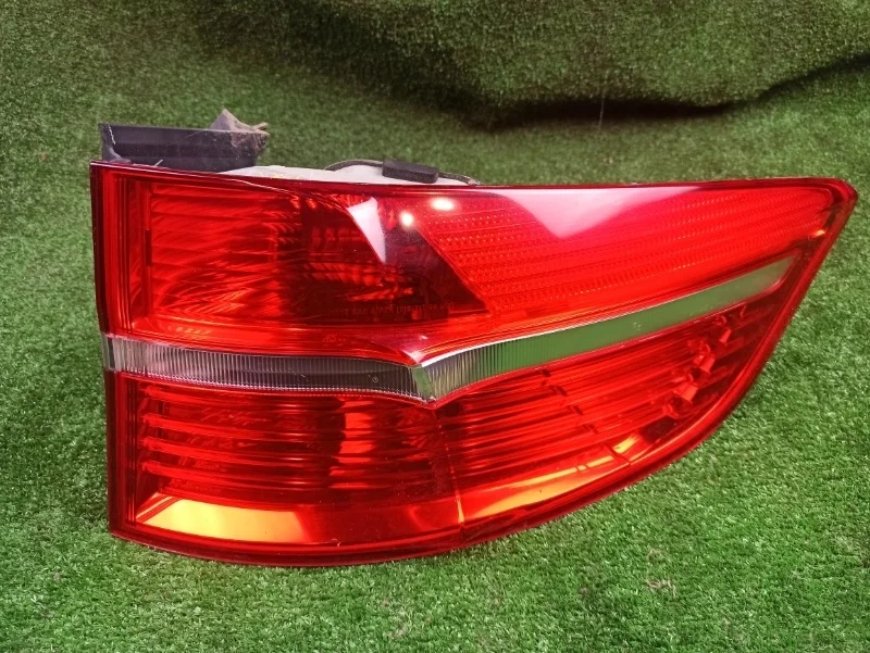 Задний фонарь BMW E71