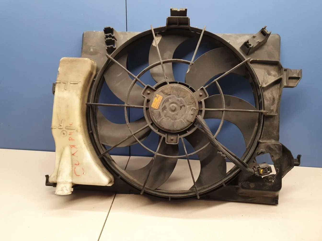 Вентилятор радиатора для Hyundai Solaris 2010-2017