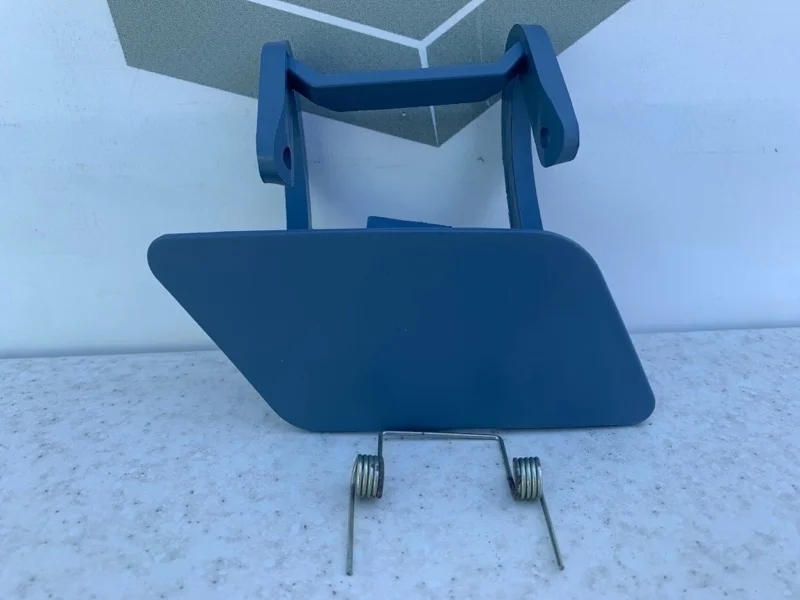 Крышка омывателя фары левая Mercedes-benz W221