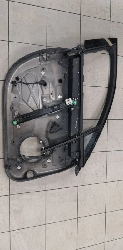 Рамка двери с стеклоподъемником Porsche Panamera 2010 970