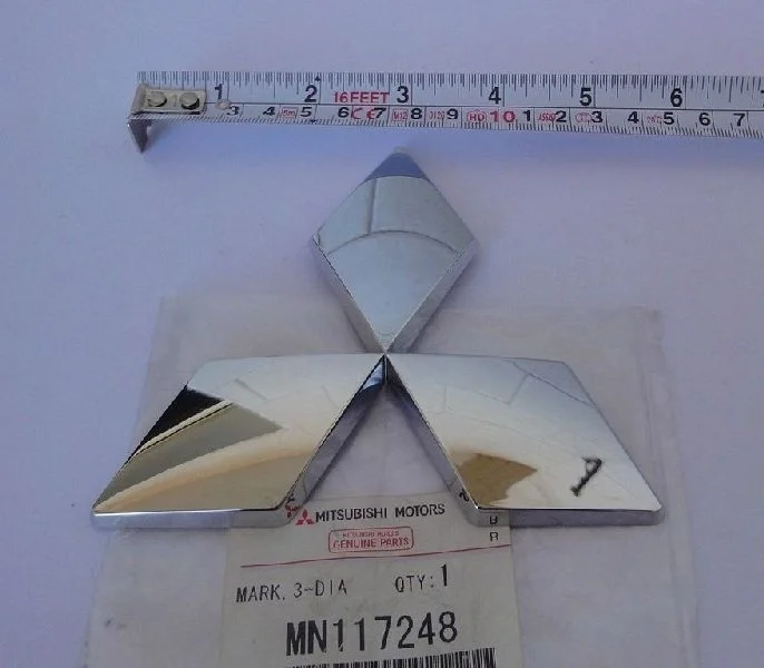 Эмблема MITSUBISHI OUTLANDER 3, ECLIPSE CROSS, PAJERO 4, , MONTERO , , SPORT 1 2000 2001 2002 2003 2004 2005 2006 V64W, V65W, V68W, V73W, V74W, V75W, V77W, V78W