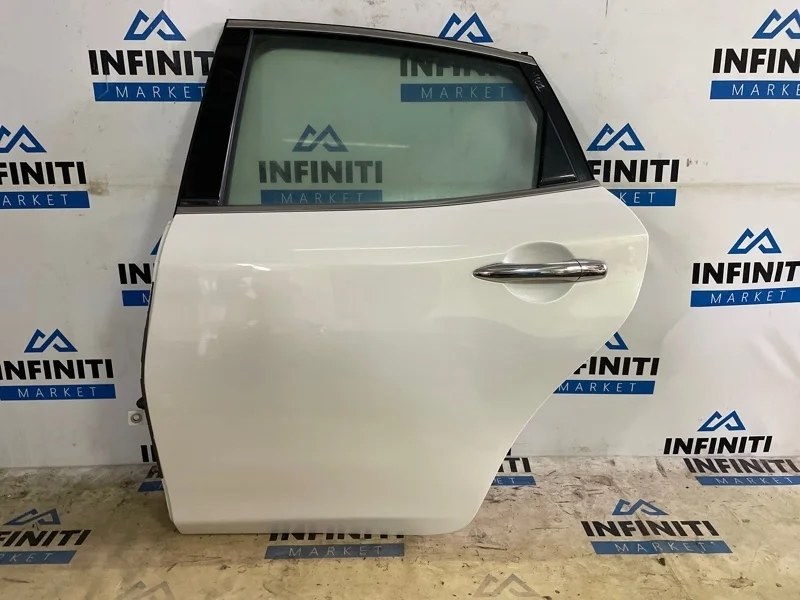 Дверь задняя левая Infiniti Q70 Y51 2019