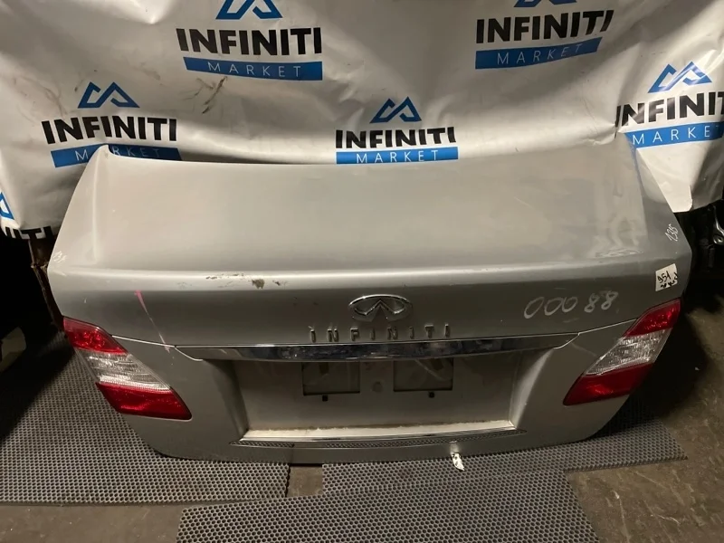 Крышка багажника Infiniti M37 Y51 2012