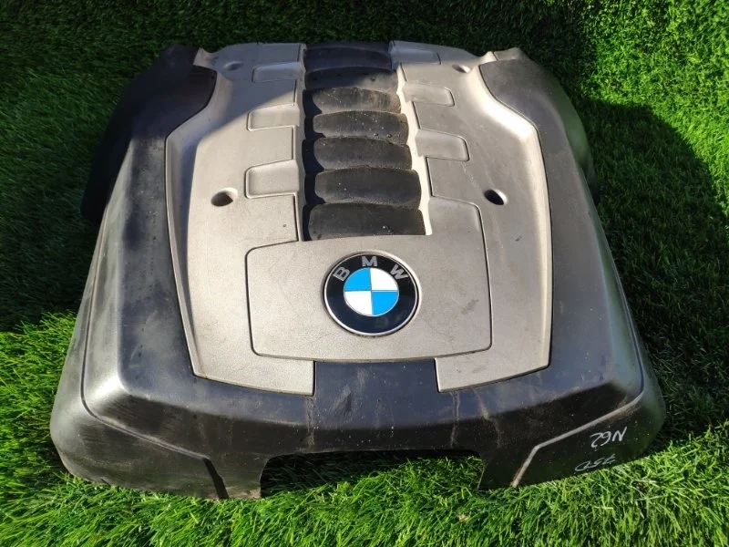 Звукоизоляционный кожух двигателя BMW 750i E65