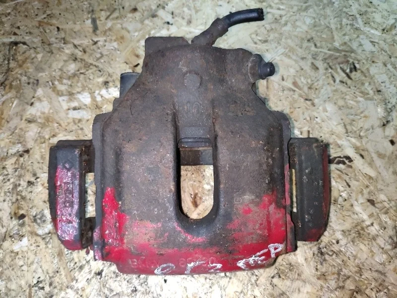 Суппорт тормозной BMW X5 3.0D E53