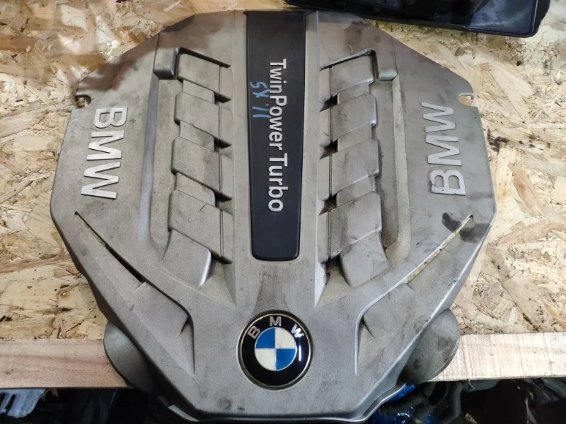 Звукоизоляционный кожух двигателя BMW 750i 2011 F01