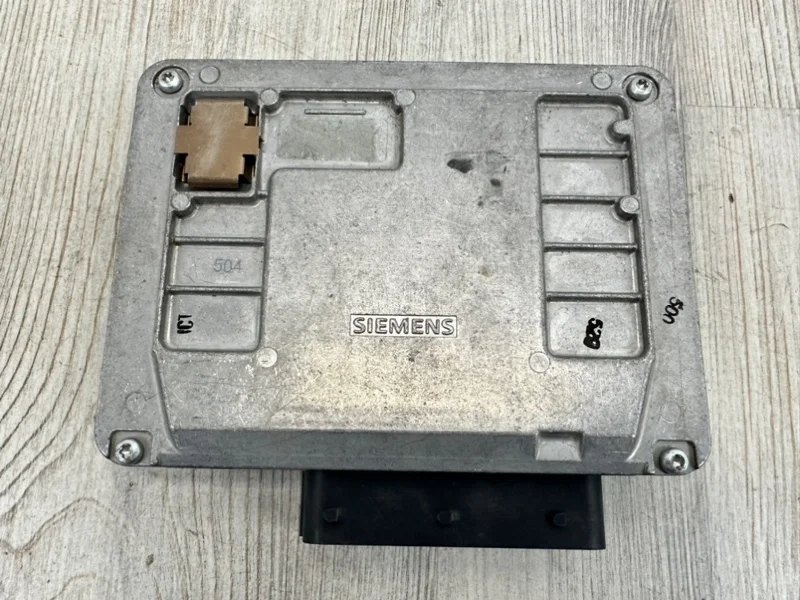 Блок управления раздаточной коробкой VW Touareg 2003-2005 7L