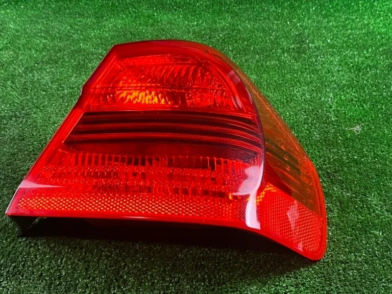 Фонарь BMW E90