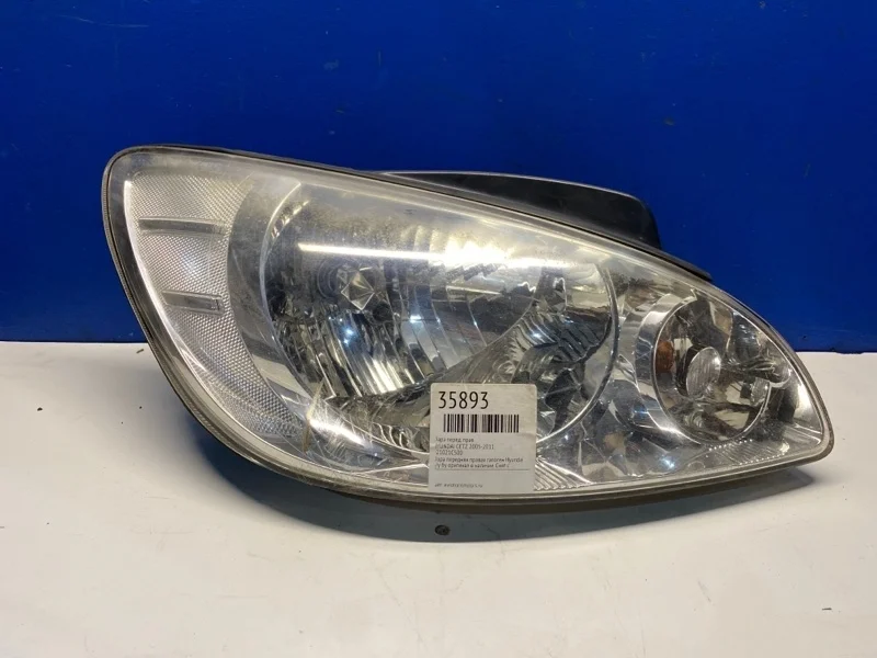 Фара Hyundai Getz 2005-2011 921021C500, передняя правая