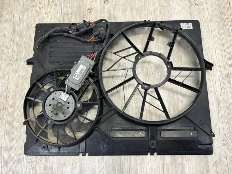 Диффузор вентилятора VW Touareg 2003-2010 7L