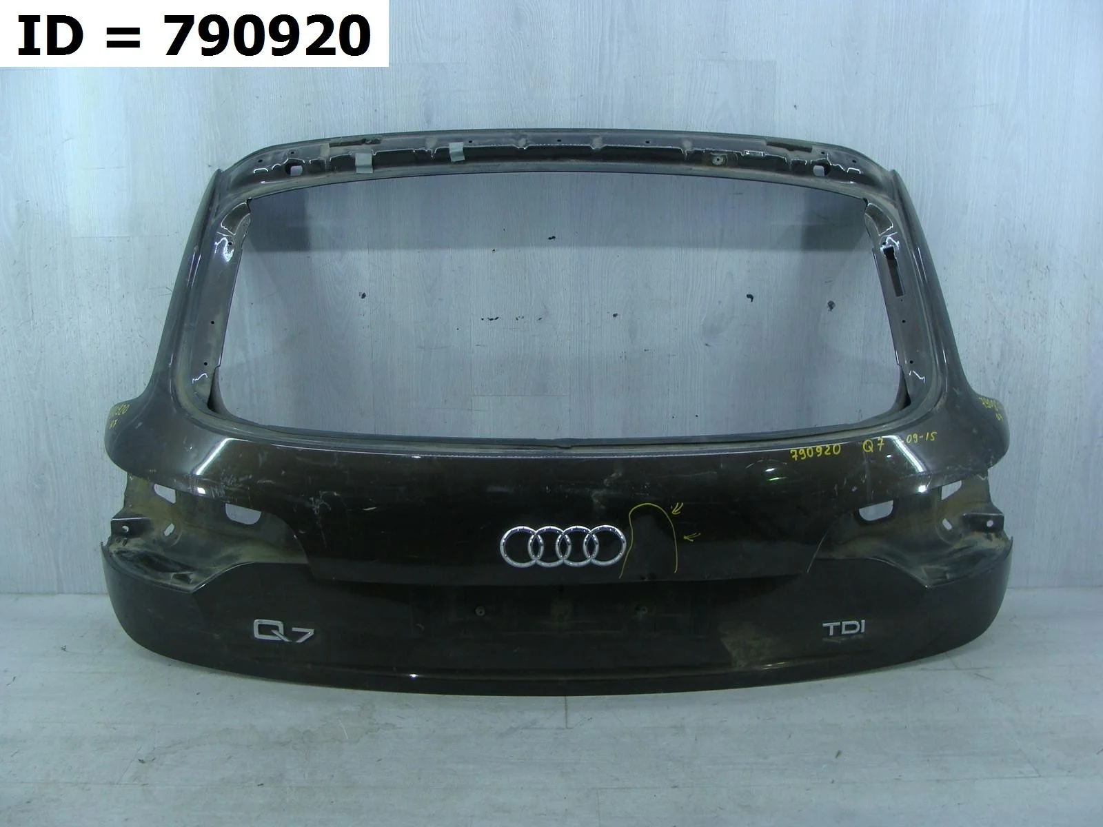 Дверь багажника Audi Q7