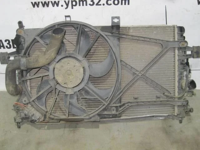 Вентилятор радиатора Opel Zafira B 2005-2012