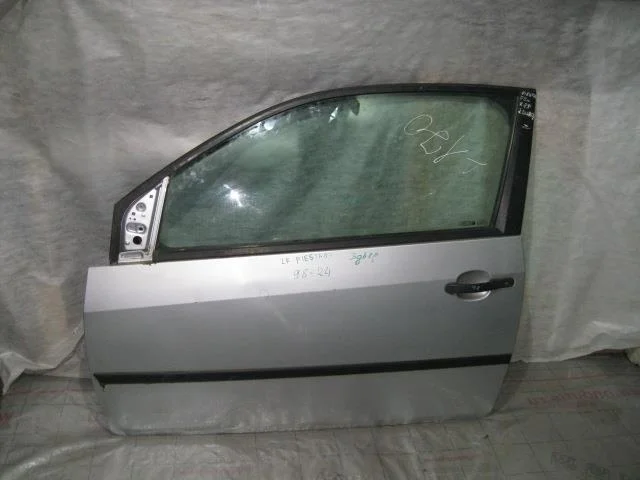 Дверь передняя левая Ford Fiesta 2001-2007
