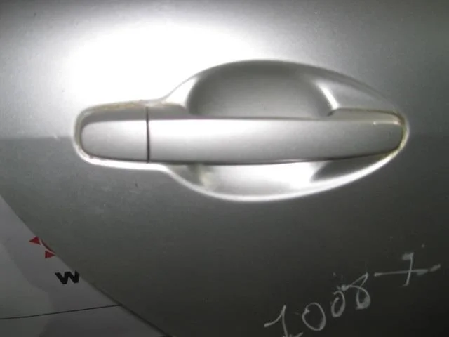 Ручка двери задней наружная правая Toyota Avensis II 2003-2008