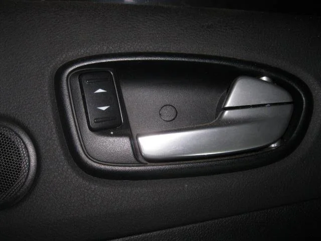 Ручка двери задней внутренняя правая Ford Mondeo IV 2007-2015