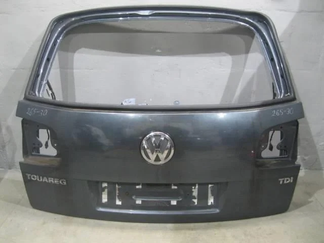 Дверь багажника VW Touareg 2002-2010