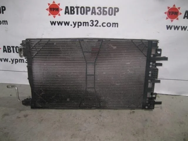Диффузор радиатора Opel Insignia 2008-2013