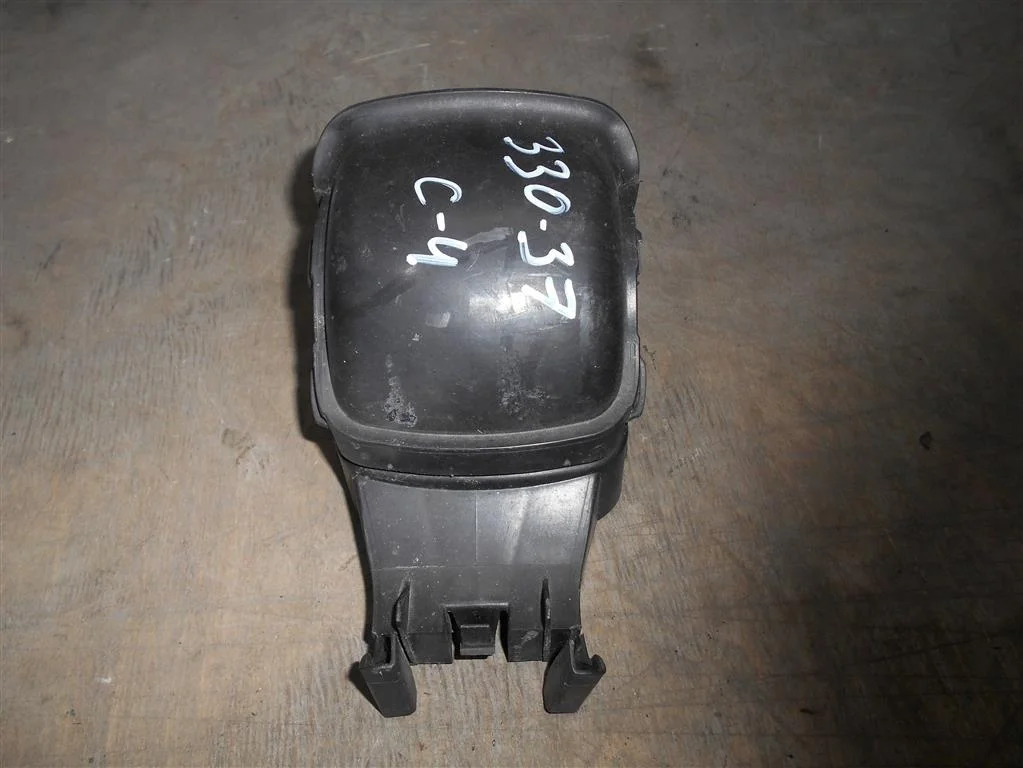 Воздухозаборник (наружный) Citroen C4 2005-2011