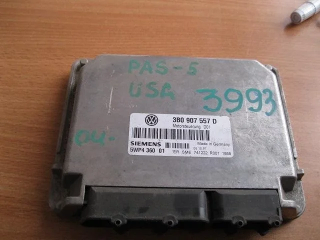 Блок управления двигателем VW Passat (B5) 1996-2000