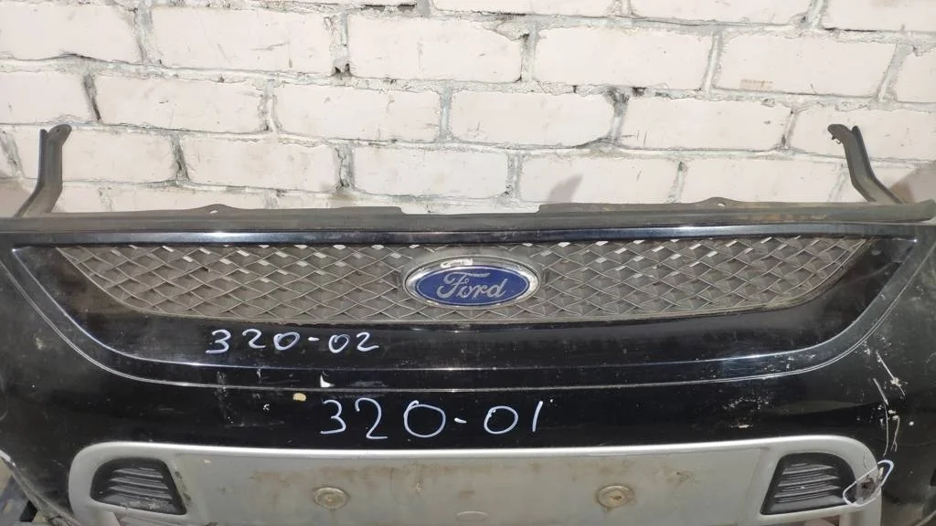 Решетка радиатора Ford S-MAX 2006-2015