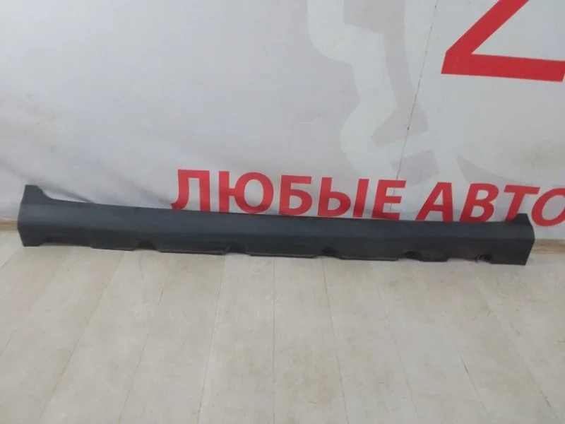 Накладка на порог правая Mercedes Glc X253
