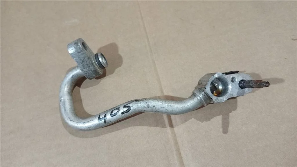Б.у. трубка кондиционера короткая TOYOTA CAMRY V40 ACV40 TOYOTA CAMRY V40 ACV40