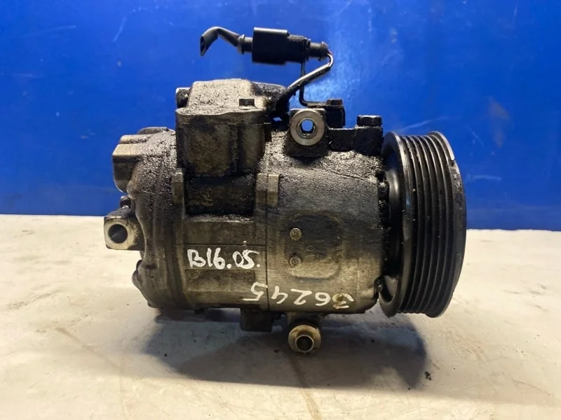 Компрессор кондиционера Skoda Fabia 2 2007-2015 6Q0820808E 1.2 BZG